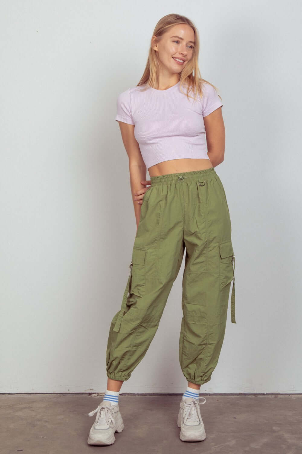 VERY J Elastic Waist Woven Women's Cargo Pants (Military Green)